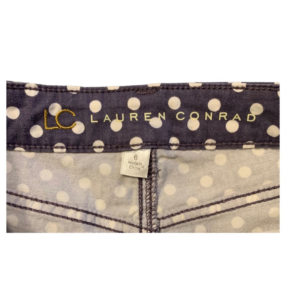 Lauren Conrad Women’s size 6 Polka Dot Cut off blue Jean raw hem summer shorts - Picture 3 of 6